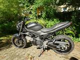 Suzuki SV 650 A - sehr guter Zustand, wenig km - SUZUKI SV 650 A