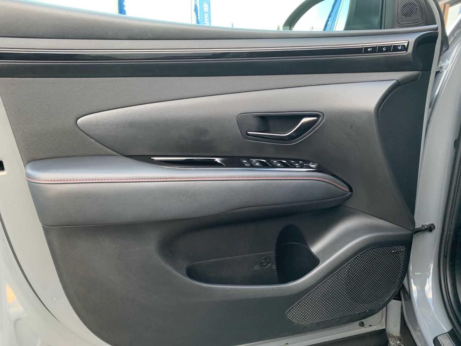 Fahrzeugabbildung Hyundai TUCSON 1.6 T-GDI N Line Plug-In Hybrid 4WD 1Hd P