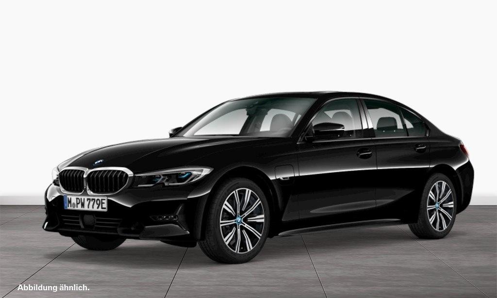 BMW 330e Limousine Sport Line Head-Up HK HiFi DAB