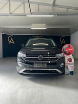 Volkswagen T-Cross 1.0 TSI 110 CV DSG Style - VW T-Cross mit Halbautomatikschaltung