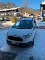 Ford Courier - Ford Courier mit Benzin-Antrieb