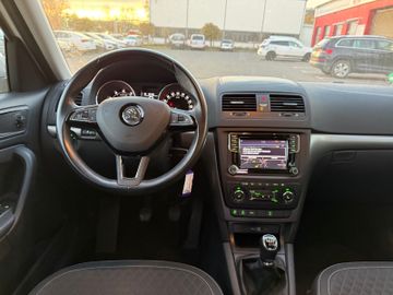 Skoda Yeti Drive+BiXenon+AppC+Shz+Klimaaut.+Temp+Navi