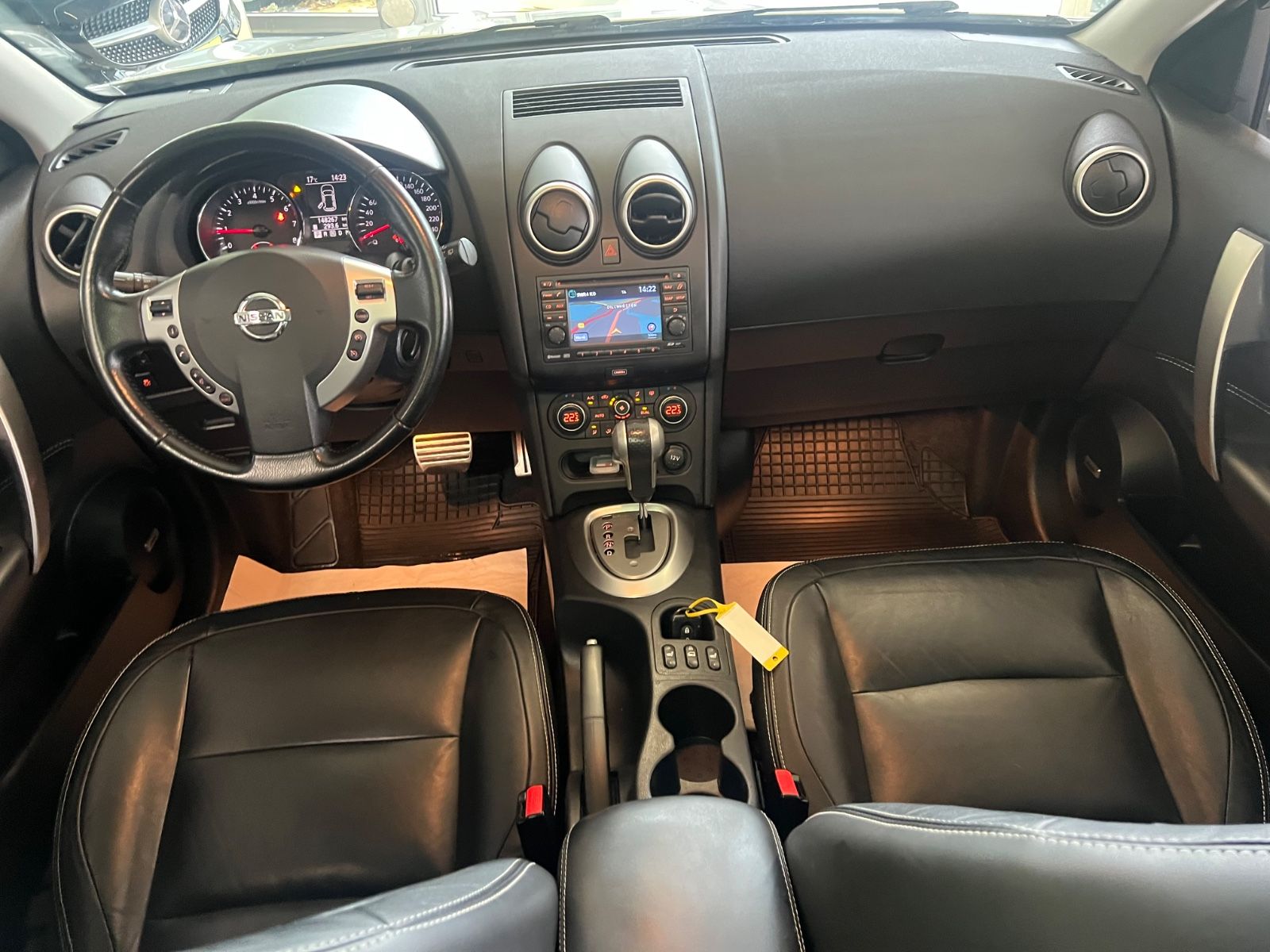 Fahrzeugabbildung Nissan Qashqai Tekna *360 KAMERA*NAVI*LEDER*BOSE*