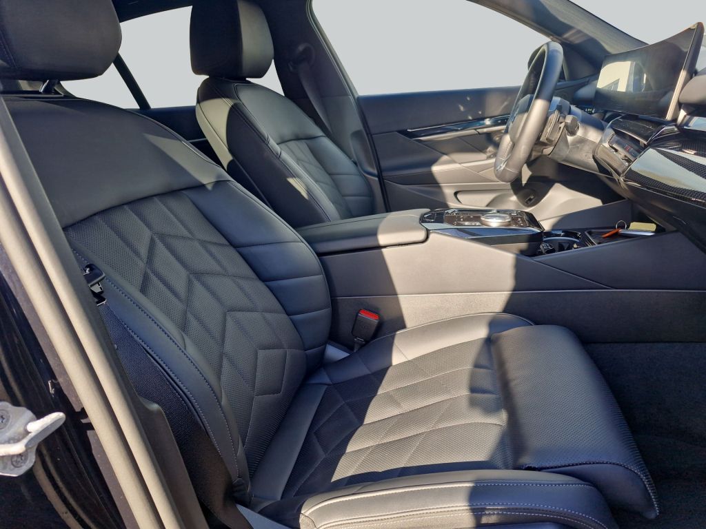 BMW 520 - Bild 14