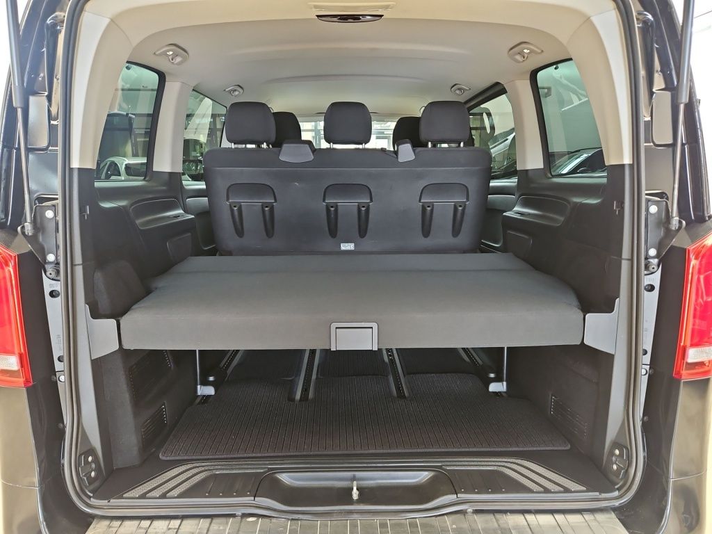 Fahrzeugabbildung Mercedes-Benz Vito 114 Tourer Pro kompakt Navi Liege-Paket SHZ
