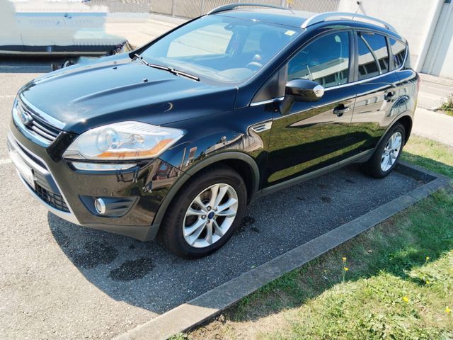 Ford Kuga Titanium 2.0 mit Pickerl/Tüv Gute Zustand