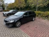 Skoda Oktavia 2.0TDI * LED * DSG * KAMERA * - Skoda Oktavia mit Diesel-Antrieb