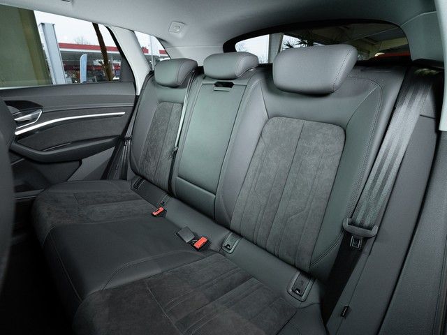 e-tron 50 quattro advanced HEAD-UP+360°+AHK+MATR