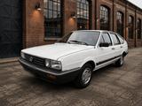 Volkswagen 1,6 CL Oldtimer restauriert  - gebrauchte VW Passat aus dem Jahr 1987