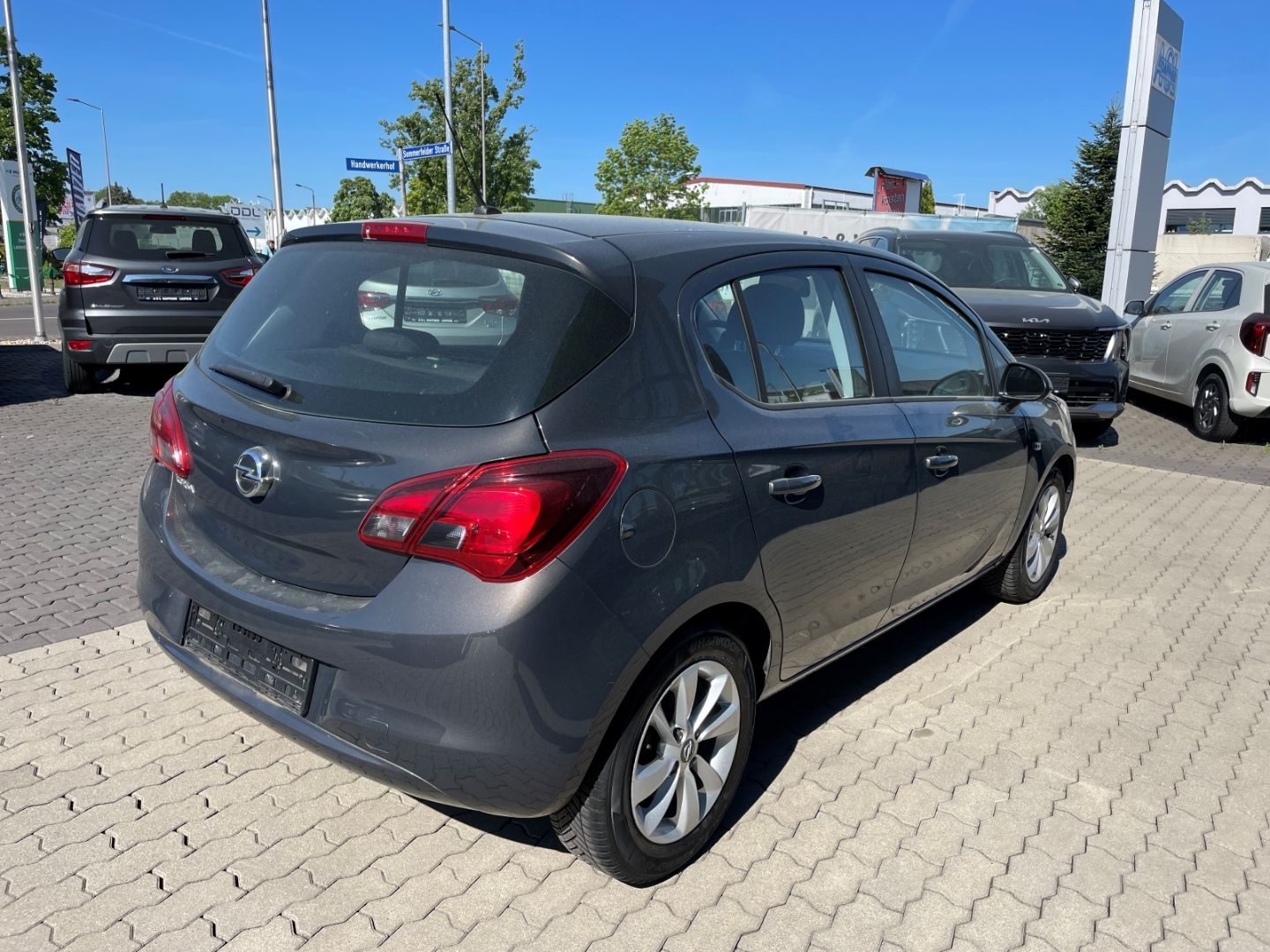 Fahrzeugabbildung Opel Corsa-e Klima Bluetooth Tempomat Lichtsensor