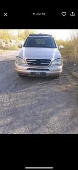 Mercedes-Benz ML 270 cds - gebrauchte Mercedes-Benz ML-Klasse aus dem Jahr 2000