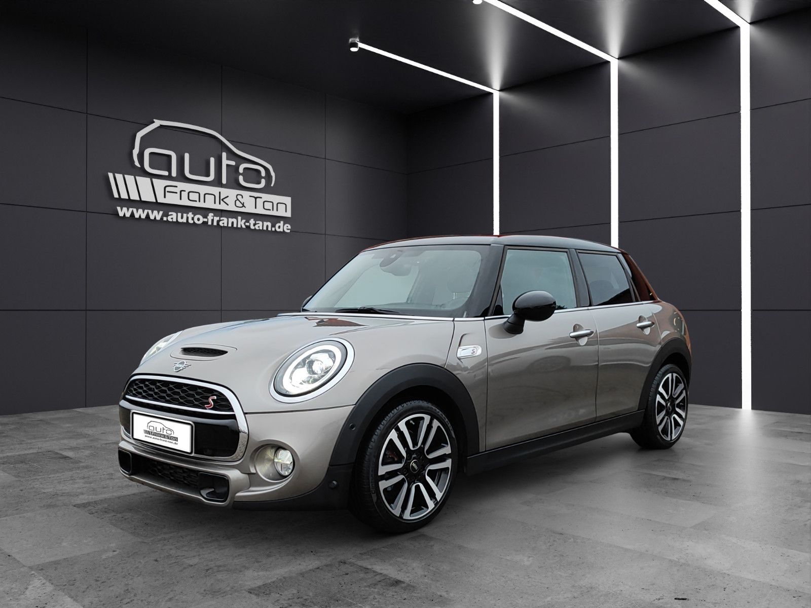 Fahrzeugabbildung MINI Cooper S*Ambiente*Pano*Kamera*LED*Navi*