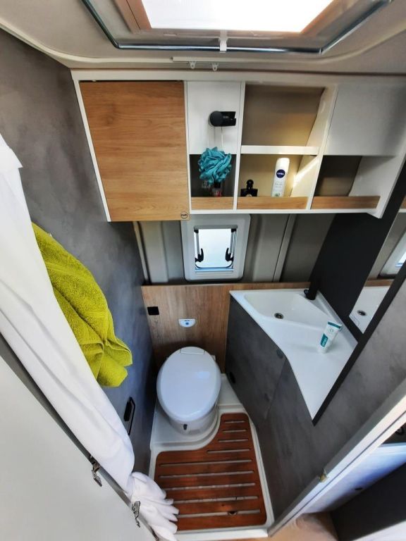 Fahrzeugabbildung Crosscamp ADVTR 6.0 DF Verfüg./Sparen Sie 6.397,- €