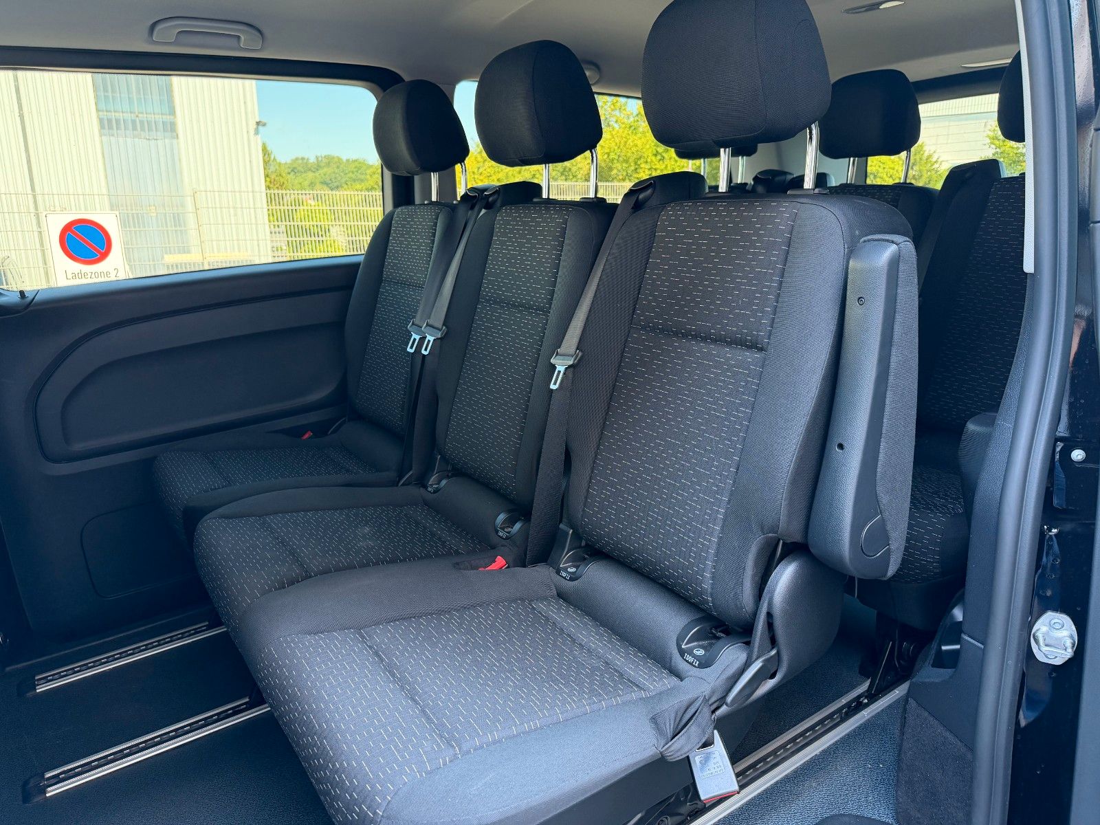 Fahrzeugabbildung Mercedes-Benz Vito 116 CDI Tourer Extral elektr Türen AHK