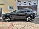 Jeep Cherokee Overland*Allrad/Navi/Kamera/Leder/ALU - Jeep Cherokee mit Benzin-Antrieb