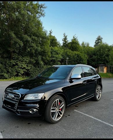 AUDI Audi SQ5 3.0 TDI 326 PS