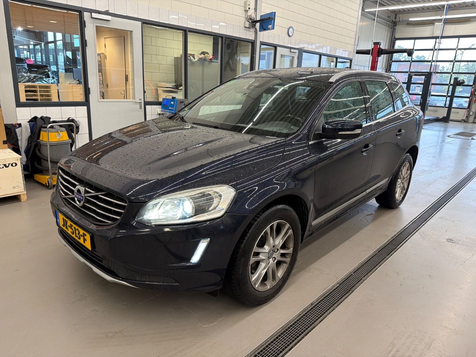 Volvo XC60 2.4 D5 AWD Summum AWD Navi Xenon EURO6 220H