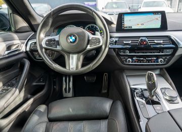 Fahrzeugabbildung BMW 540d Touring xDrive M-SPORT|KEYL|360°|AMBI|DISP