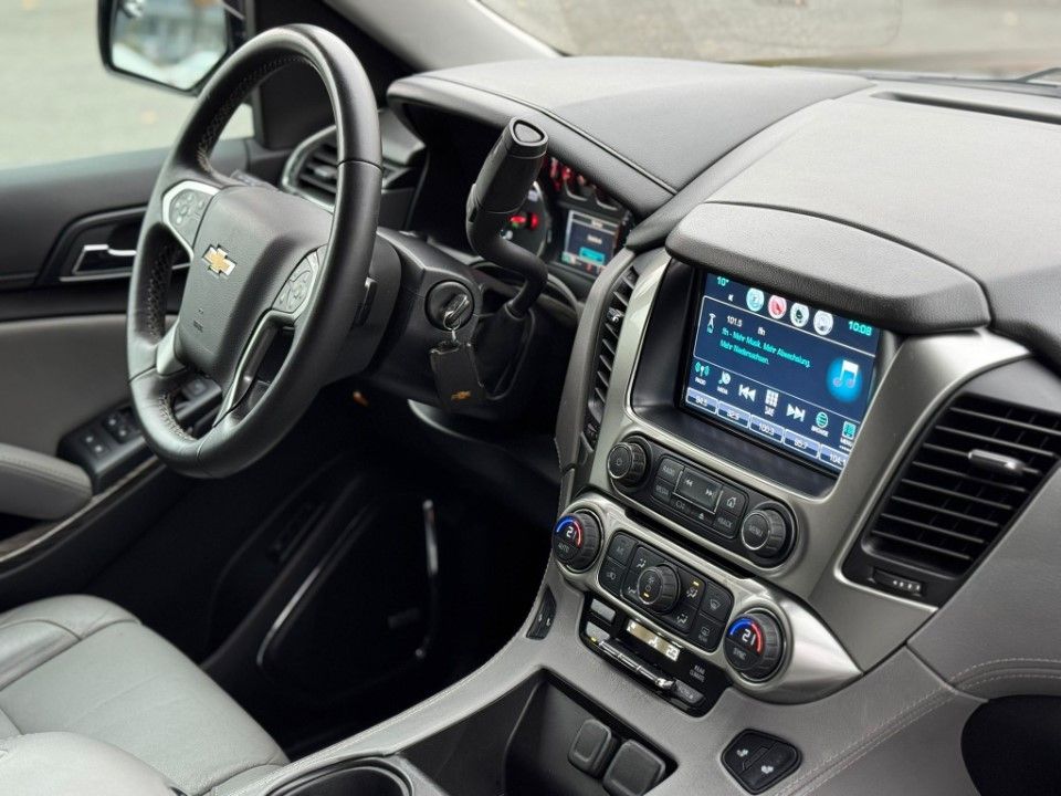 Fahrzeugabbildung Chevrolet Suburban 2016er 5.3 V8 LT Leder MwSt. LPG