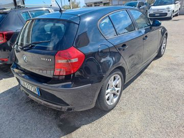 BMW 118 - 3