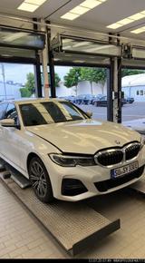 BMW 330e xDrive M Sport Automatik M Sport - BMW 330 in Bonn