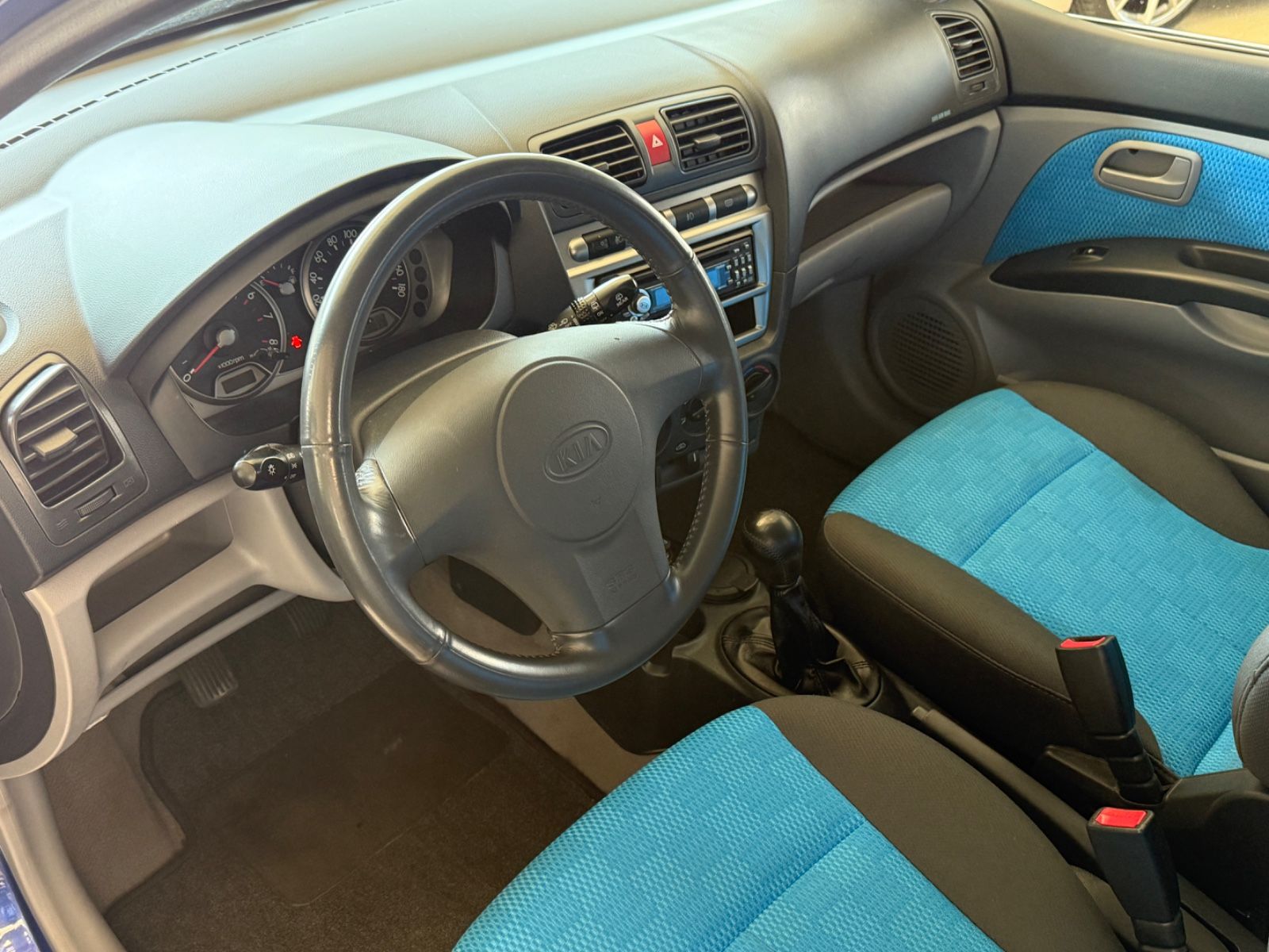 Fahrzeugabbildung Kia Picanto 1.1 EX