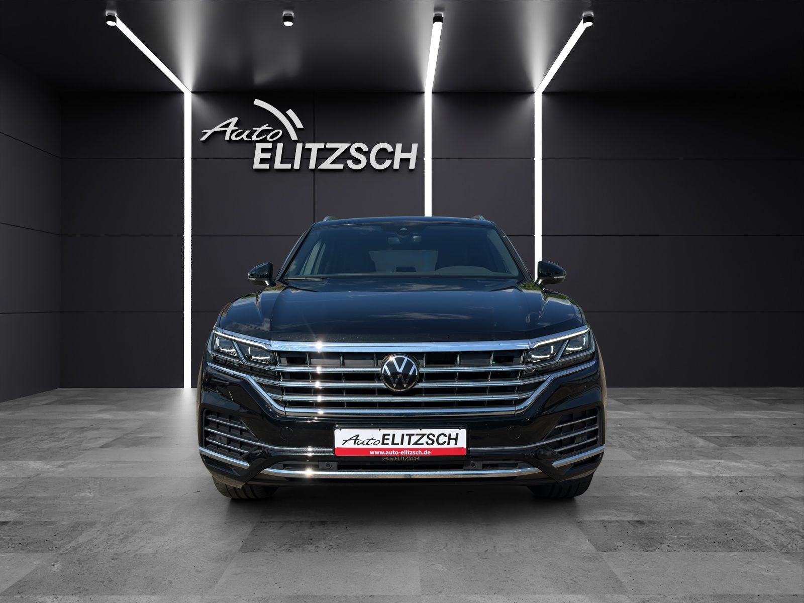 Fahrzeugabbildung Volkswagen Touareg Elegance TDI 4M MATRIX Luft AHK Standhzg