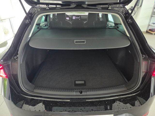 Leon Sportstourer FR 1.5 TSI DSG LED NAV ACC KAM