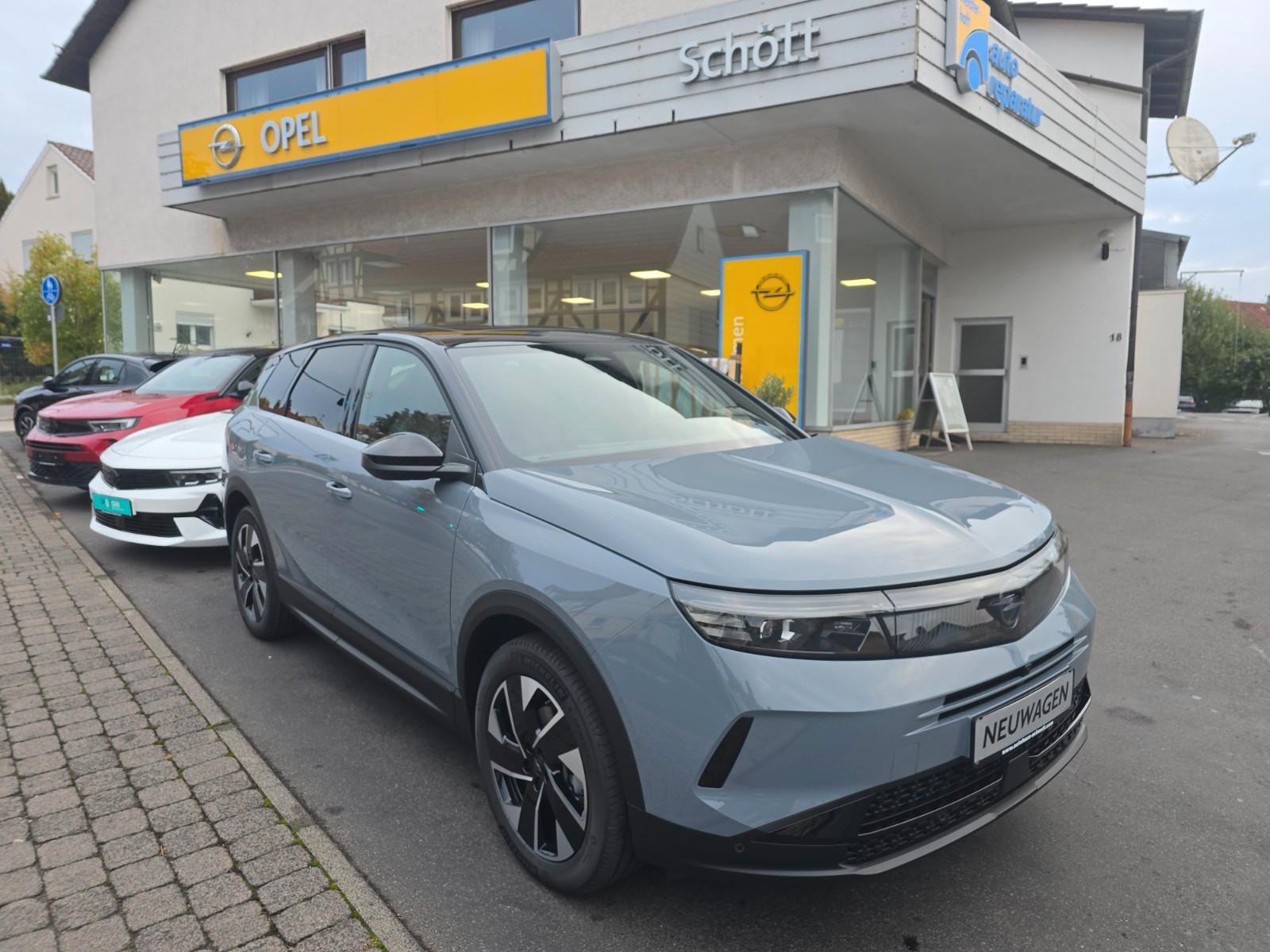 Opel Grandland GS/ACC/NAVI/LED/CAM/AHK/WINTERPAKET/