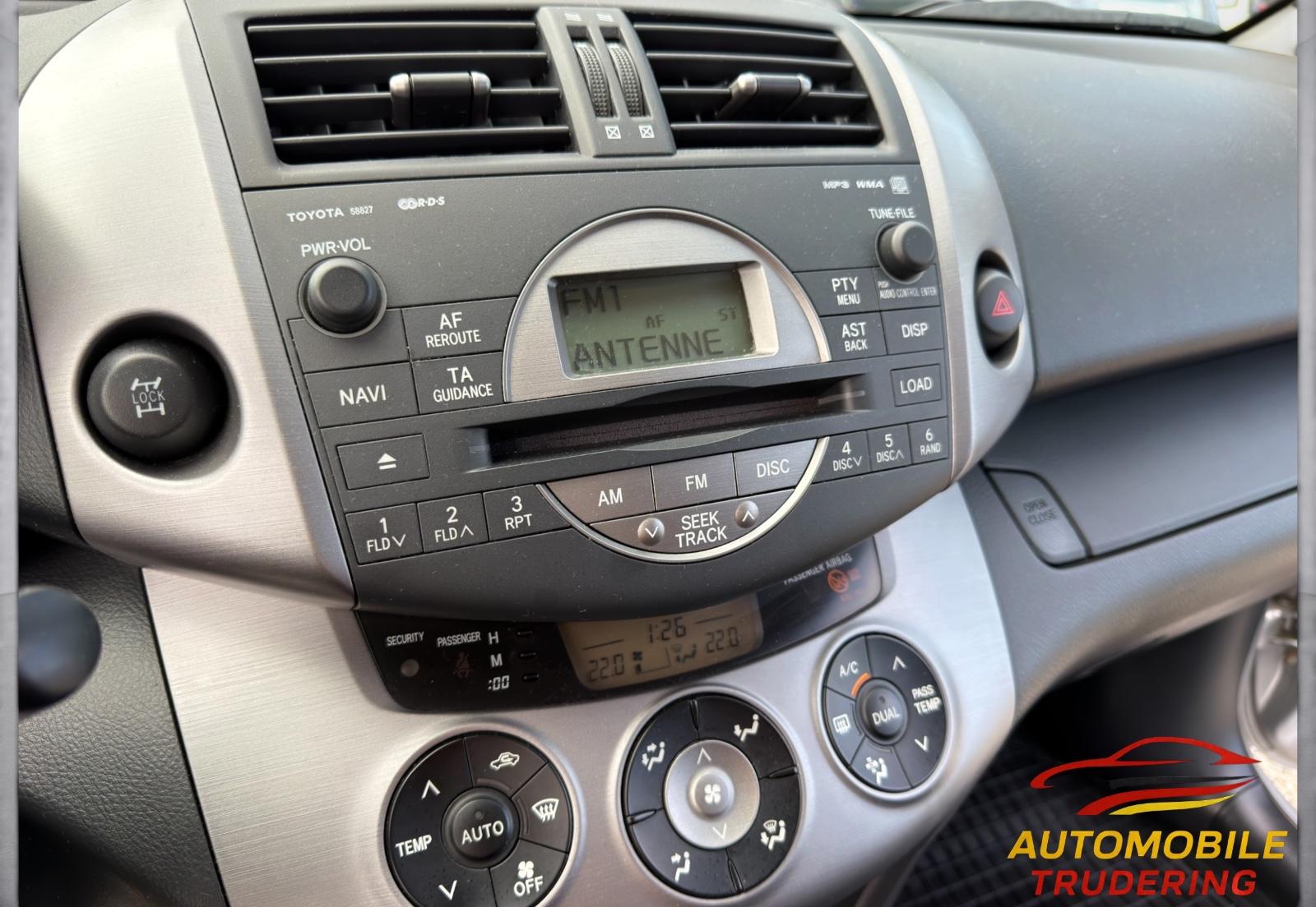 TOYOTA RAV4 - 177 CV -  BVM - VOLANT EN CUIR