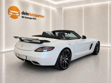 صورة 7 لـ 2014 Mercedes-BENZ SLS AMG