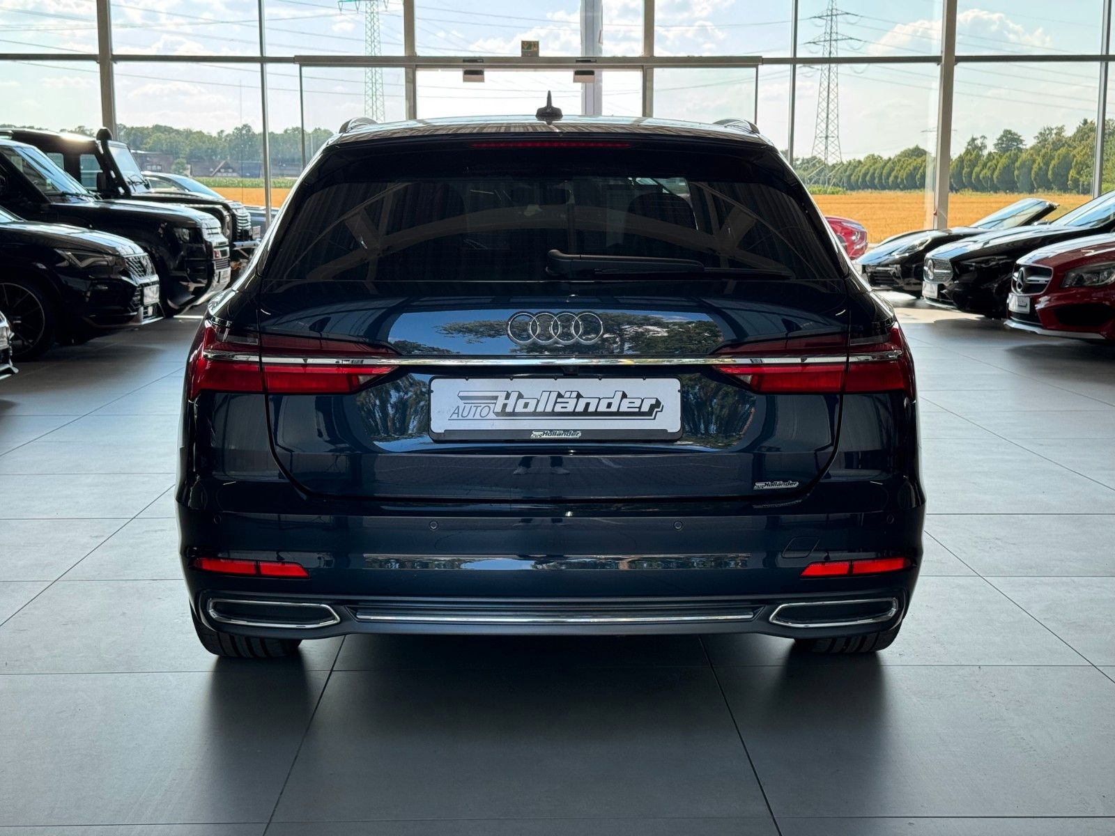 Fahrzeugabbildung Audi A6 Avant 45 TFSI design Business+Assistenz-Paket