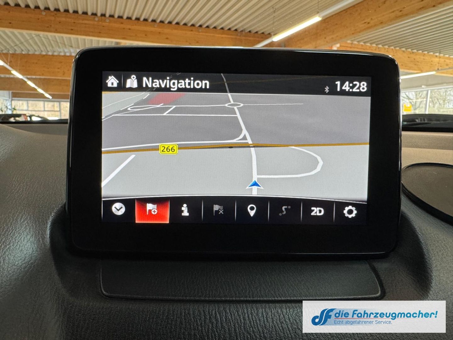 Fahrzeugabbildung Mazda CX-3 Sports-Line HUD Navi LED Klimaautom DAB SHZ