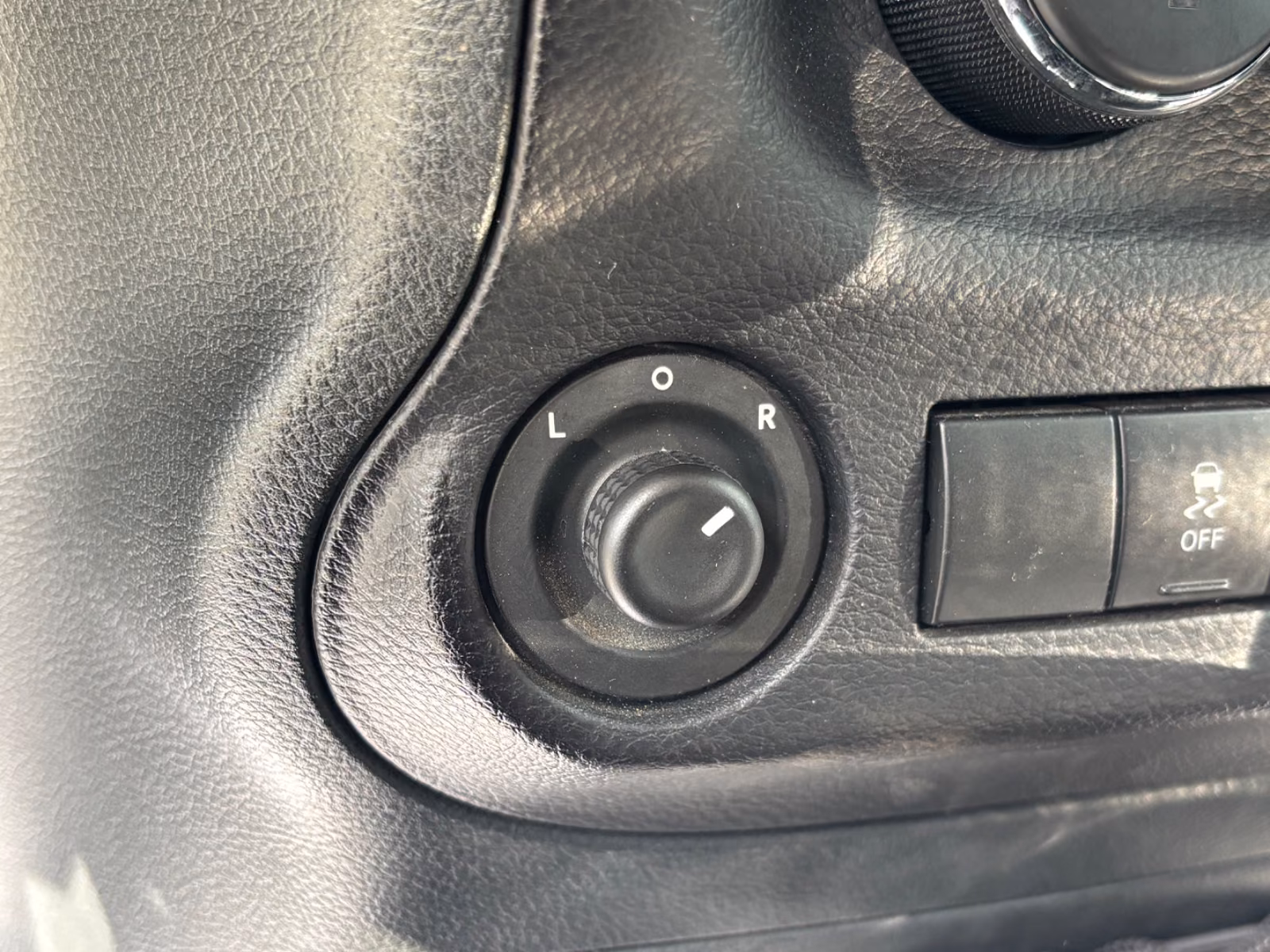 JEEP WRANGLER UNLIMITED RUBICON 2.8 CRD 200ch 4X4 - BVA - GPS - TOIT RIGIDE - SIÈGES CHAUFFANTS - JANTES ALLIAGE