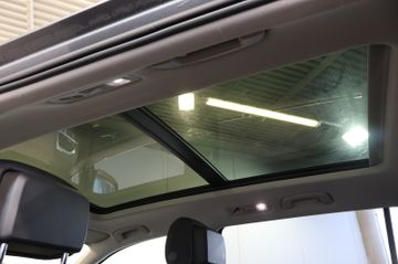 Volkswagen Tiguan Allspace 2.0 TDI Life HUD+AID+KAM+PANO