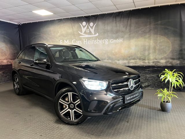 Mercedes-Benz GLC 300 de 4Matic Night-Paket AHK Business Pano