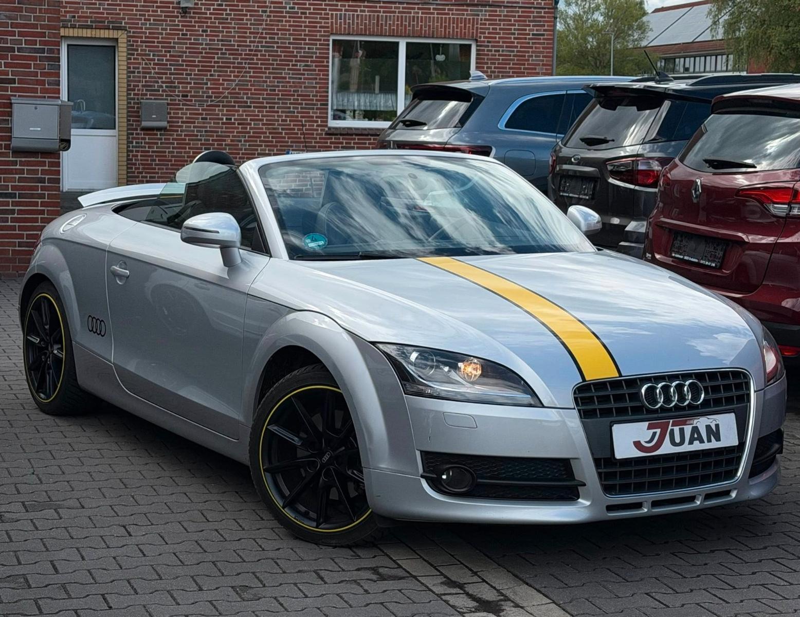 Audi TT Coupe/Roadster 1.8 TFSI Roadster/LEDER/NAVI