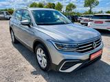 Volkswagen Tiguan Allspace Life 7-SITZE AAC NAVI GZJR - VW Tiguan Allspace von 2025