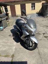 Suzuki Burgman 200 UH - SUZUKI BURGMAN 200