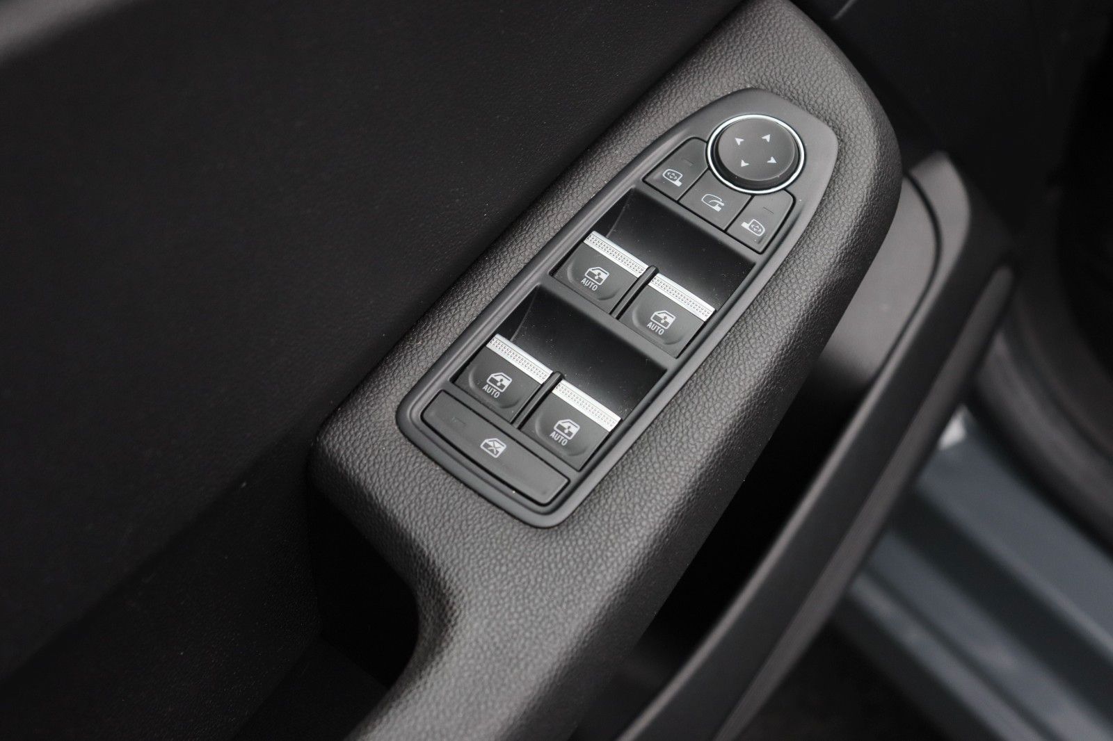 Fahrzeugabbildung Renault Clio 1,0 V Experience