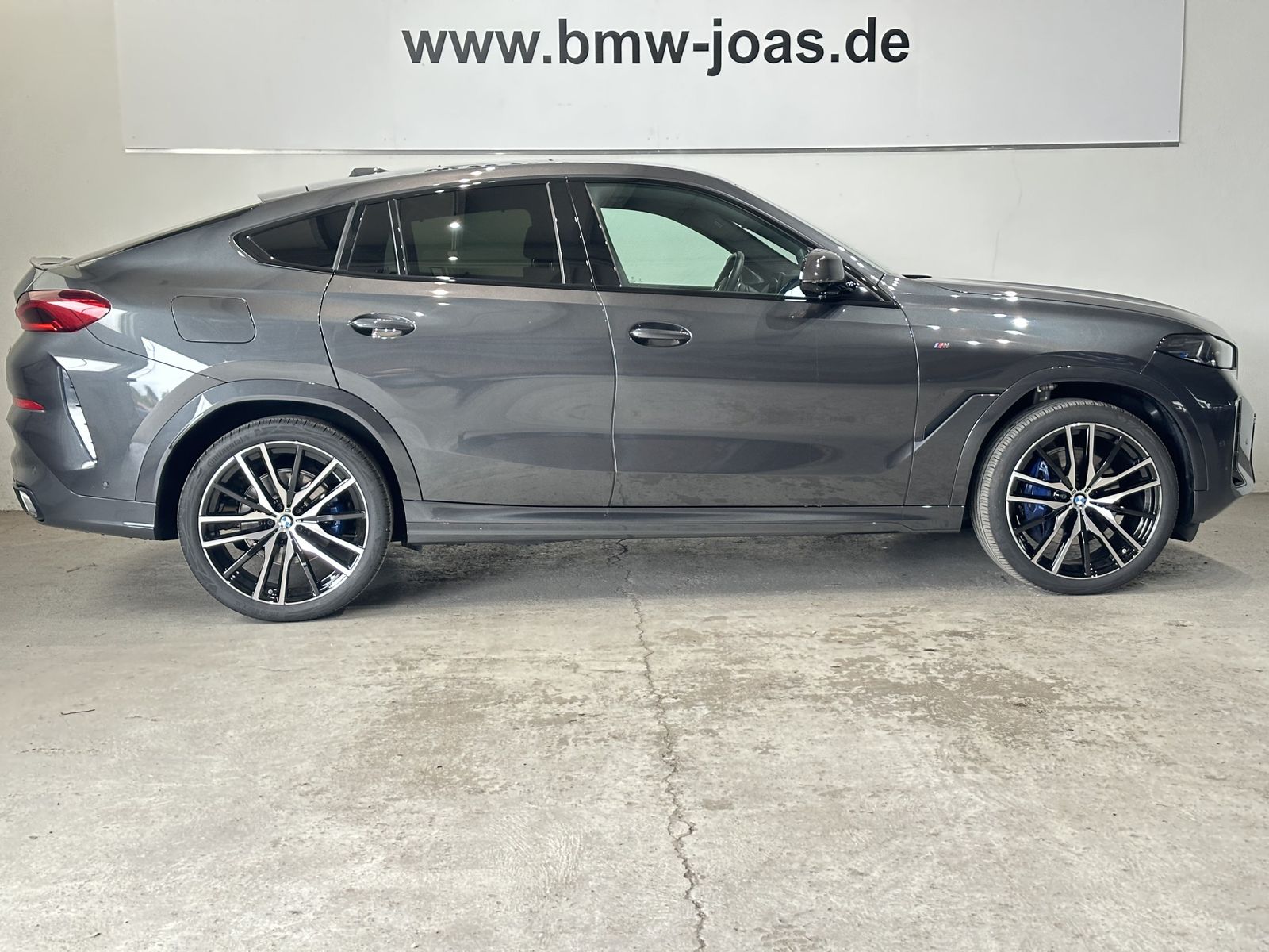 Fahrzeugabbildung BMW X6 xDrive40i M Sportpaket Pro Sky Lounge Bowers