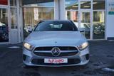 Mercedes-Benz A200 Urban Klimaaut. Navi Sitzheizung Kamera - Mercedes-Benz A 200: Limousine