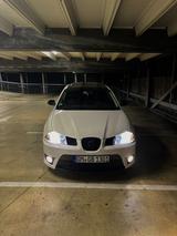 Seat Ibiza SC 1.4 16V Sport Sport - Seat Ibiza: 16v Sport