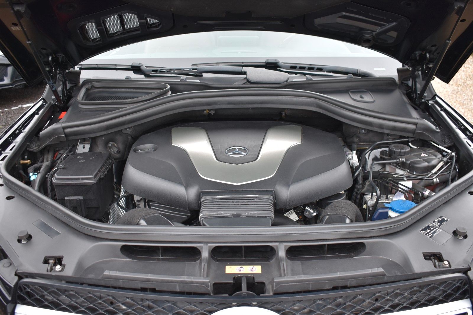 Fahrzeugabbildung Mercedes-Benz GLE 350 d 4Matic AMG line