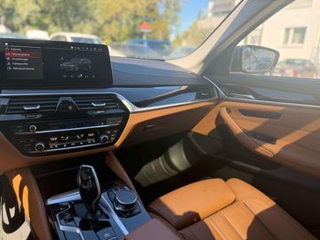 BMW 530 - 10