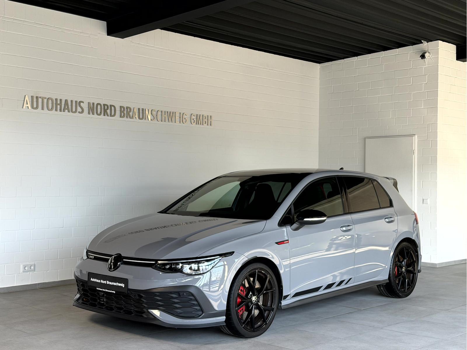 Volkswagen Golf GTI Clubsport 2.0TSI*BlackStyle*Pano*IQ*H&K