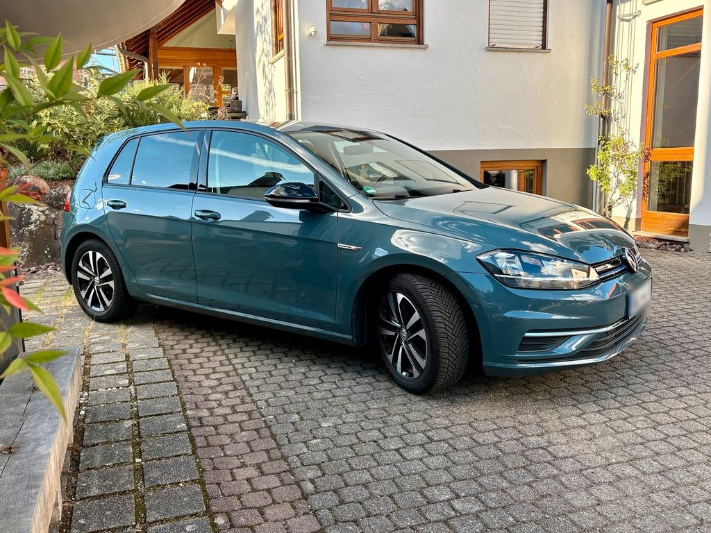Image of Volkswagen Golf
