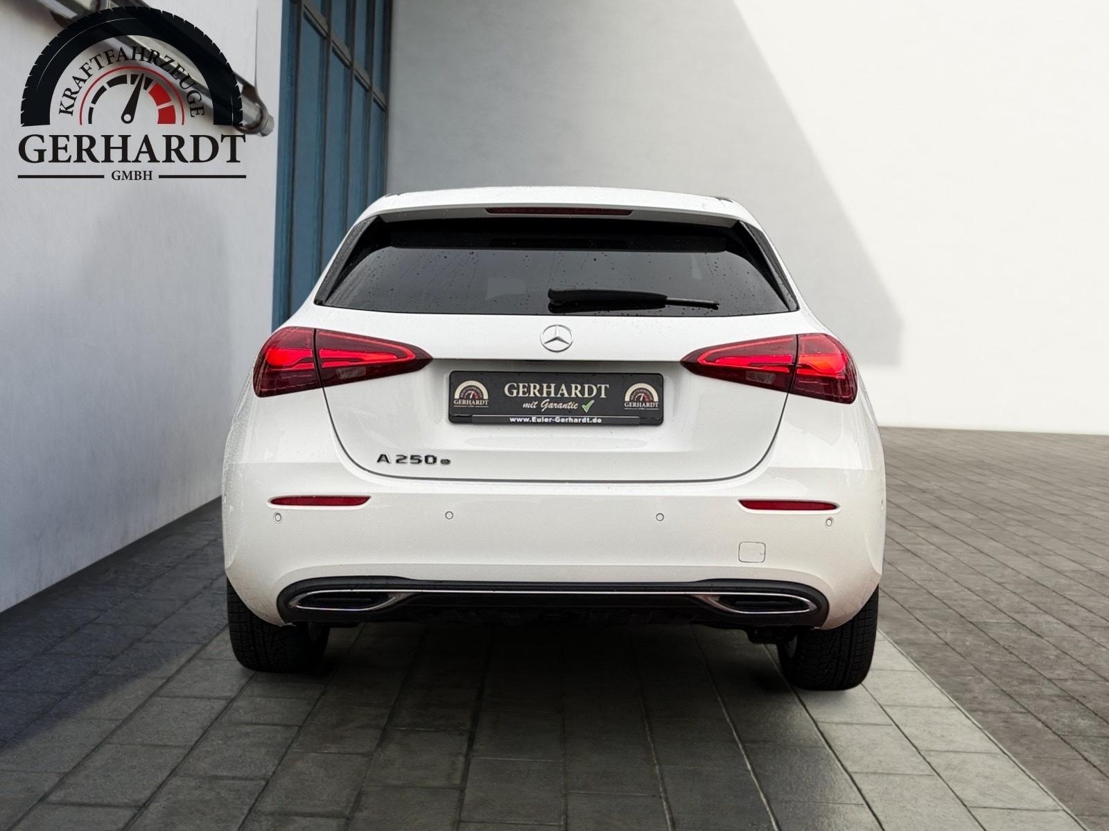 Mercedes-Benz A 250e*AUTOM.*KEYLESS*DIGITAL*LED*GARANTIE*CAM*