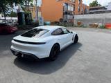 Porsche Taycan 2 Jahre Porsche Garantie inkl. - Porsche Taycan von privat