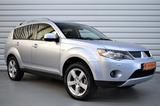 Mitsubishi Outlander 2.4 Intense+1.Hand+Keyless+7-Sitzer - Mitsubishi Outlander: Intense